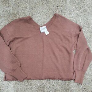 American Eagle Sweatshirt v-neck top - NWT - XS